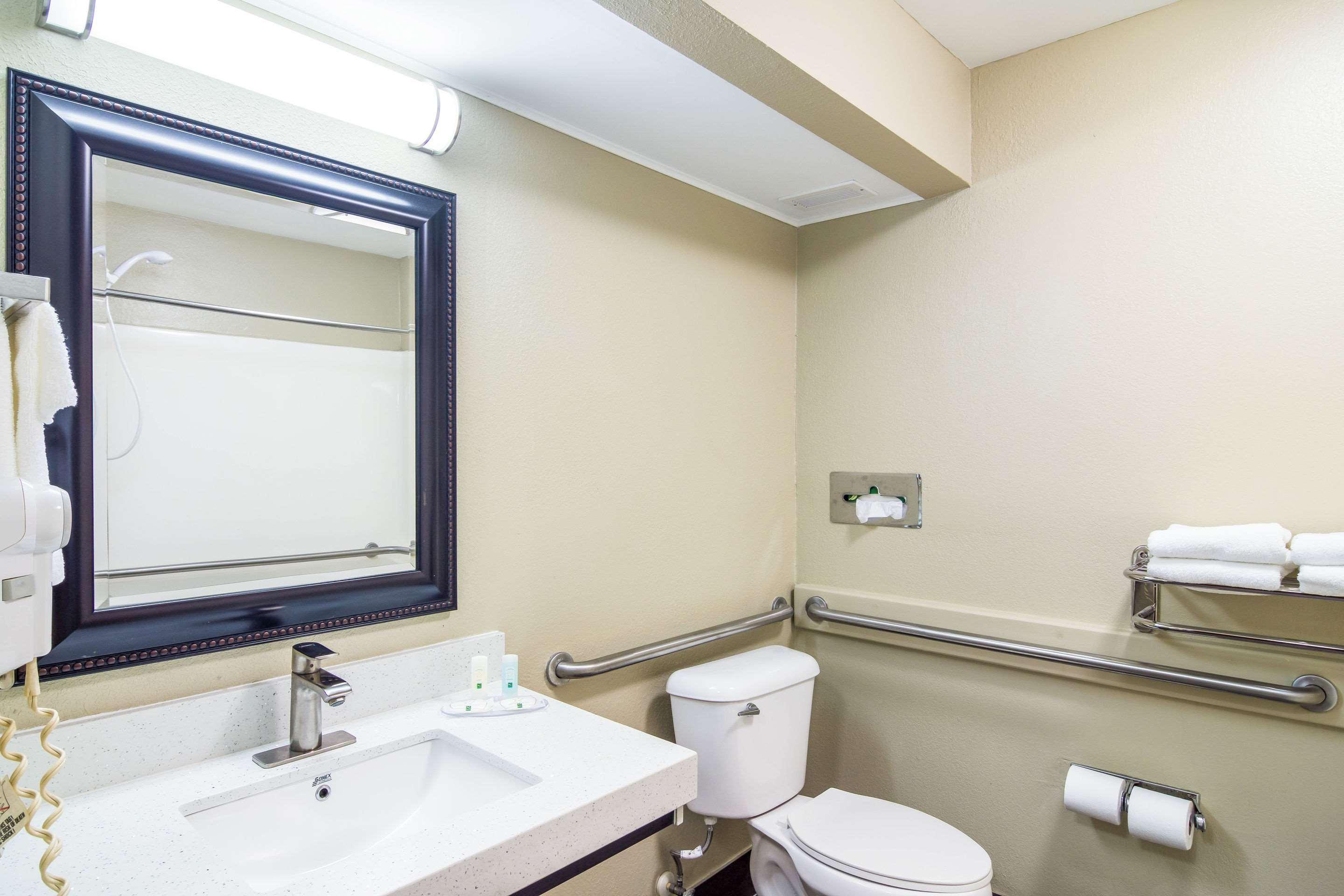Quality Inn & Suites Canton, Ga المظهر الخارجي الصورة