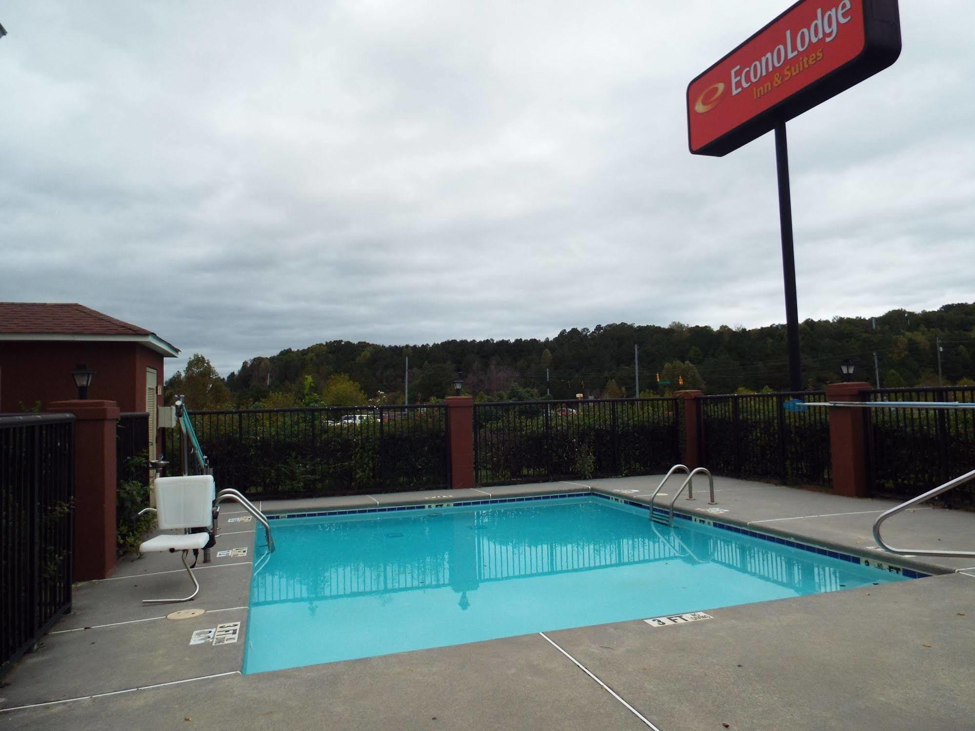 Quality Inn & Suites Canton, Ga المظهر الخارجي الصورة